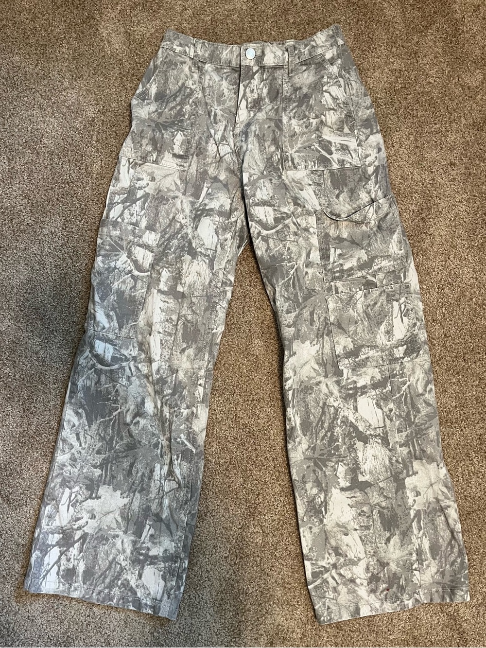 camo cargo pants